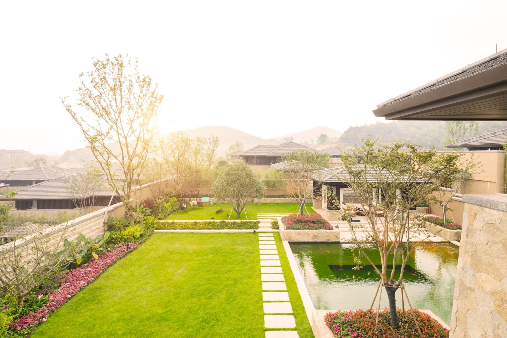 تركيب عشب طبيعي